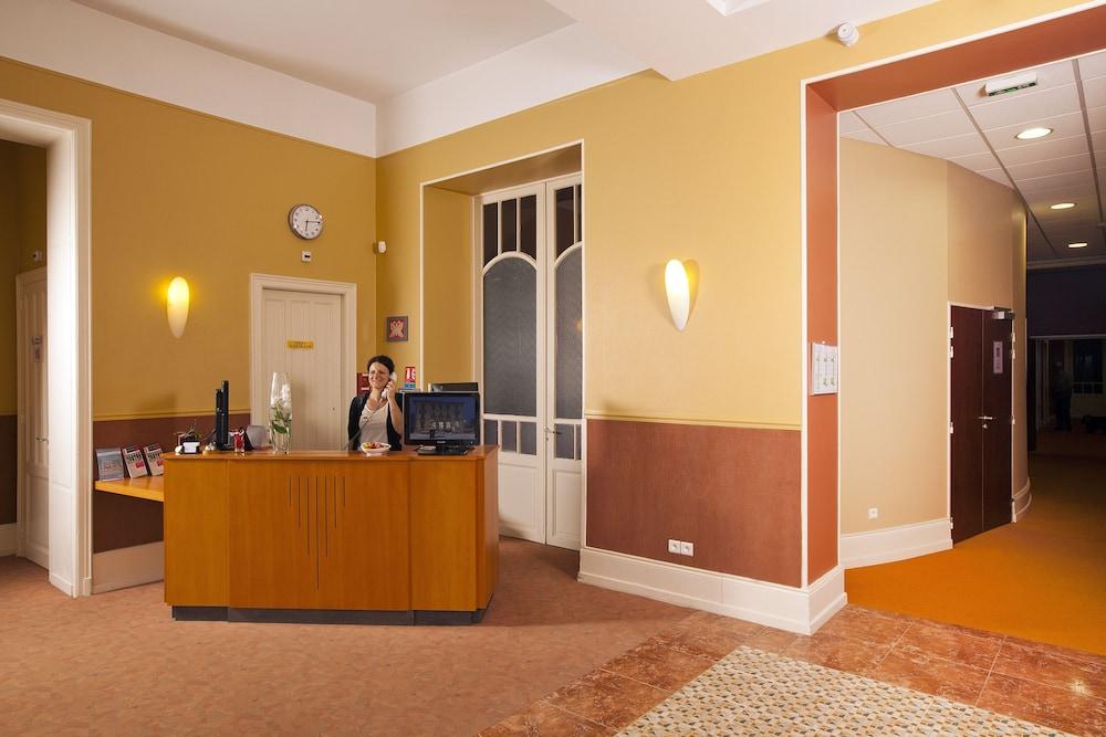 Hotels & Residences - Les Thermes Luxeuil-les-Bains Exterior photo