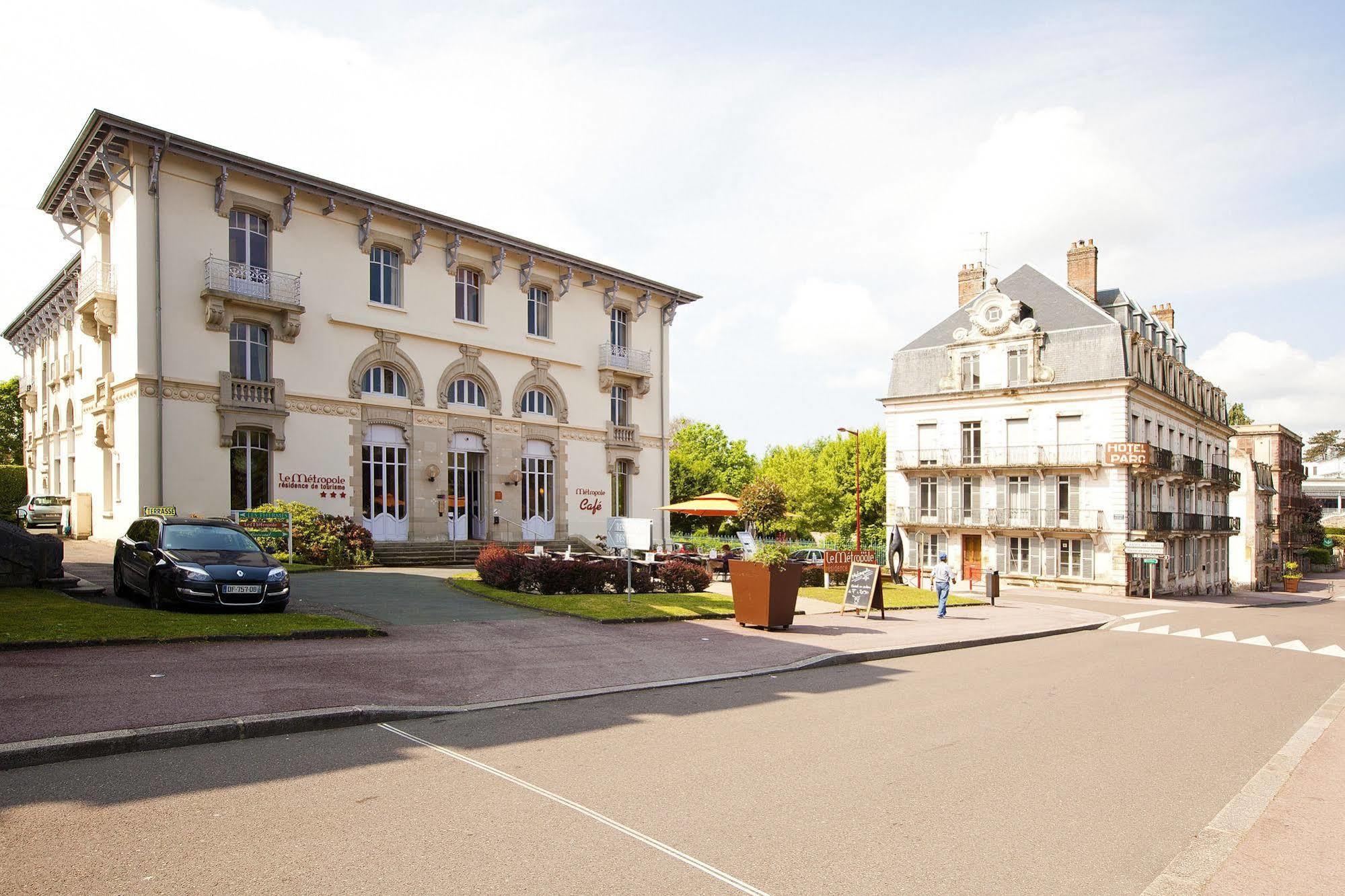 Hotels & Residences - Les Thermes Luxeuil-les-Bains Exterior photo